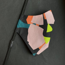 Load image into Gallery viewer, "Autumn Flower Pop" Gesichtsmaske, waschbar, cotton