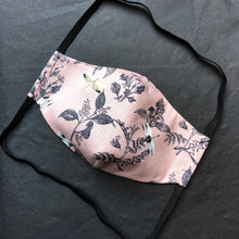 Load image into Gallery viewer, "Flowers & Dragon Fly" Gesichtsmaske, waschbar, cotton