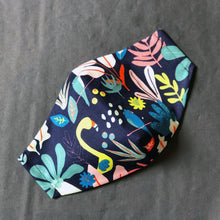 Load image into Gallery viewer, "Jungle Pop" Maske, Gesichtsmaske aus Baumwolle