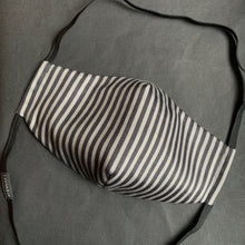 Load image into Gallery viewer, &quot;Thin Stripes&quot; Gesichtsmaske, waschbar, cotton satin

